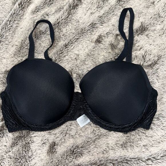 Wacoal Black Underwire Soft Cup Bra | Sz 30D - Picture 2 of 7